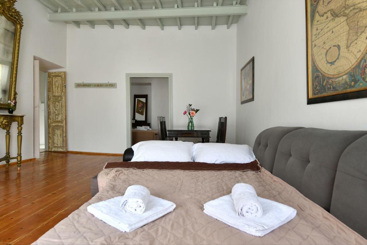16Thcentury Apartment Parikia  Bagian luar foto